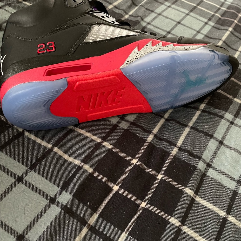 Nike Air Jordan 5 retro new In box